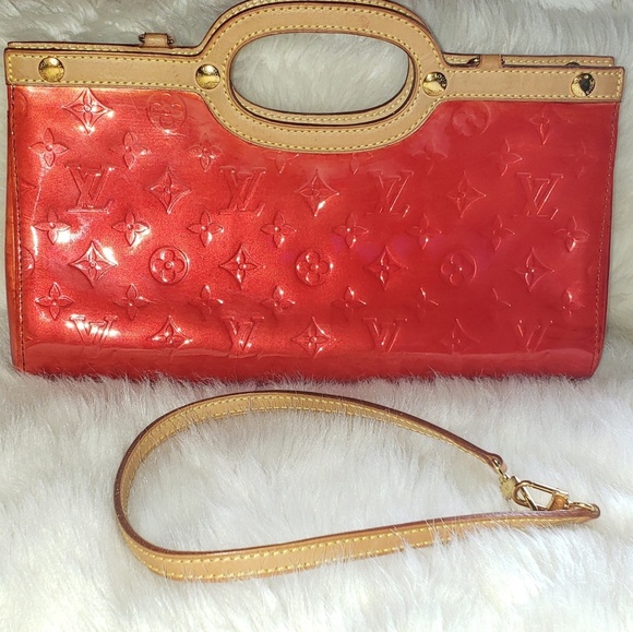 Louis Vuitton Handbags - Louis Vuitton Roxbury Burnt Orange Shoulder Bag